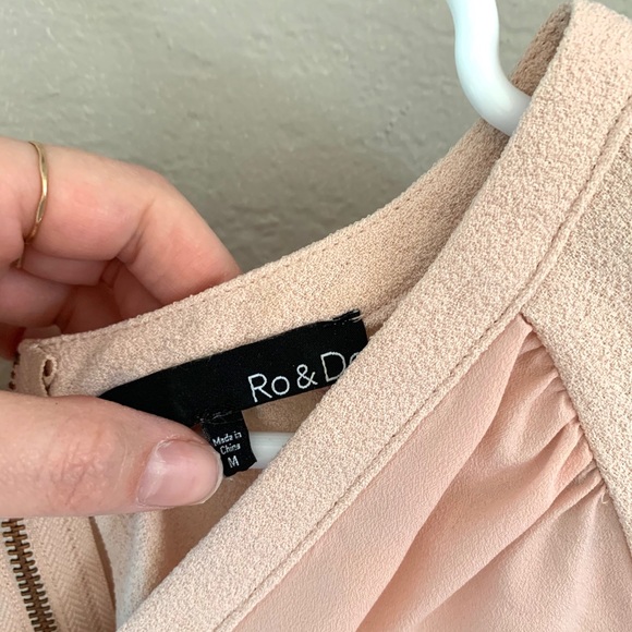 Blush Blouse - Picture 4 of 4